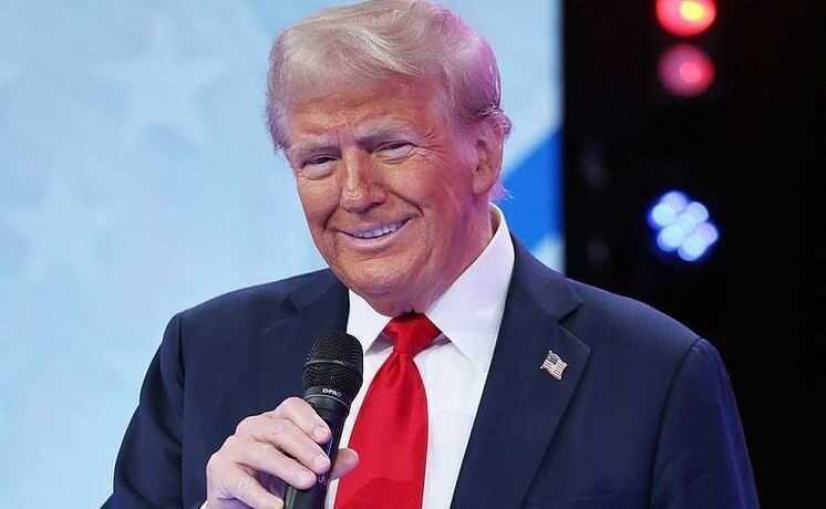 Трамп планирует организовать переговоры России и Украины в первый день на посту президента